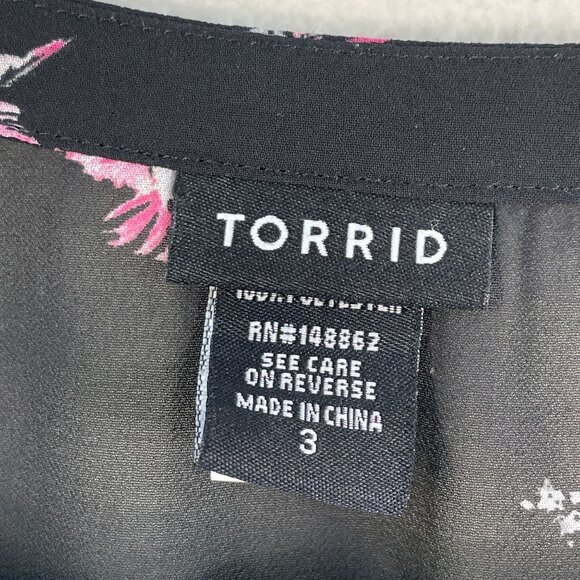 Torrid Womens Plus 3X Black Sheer Ruffle Front Hummingbird Tunic Top Blouse - Picture 3 of 8